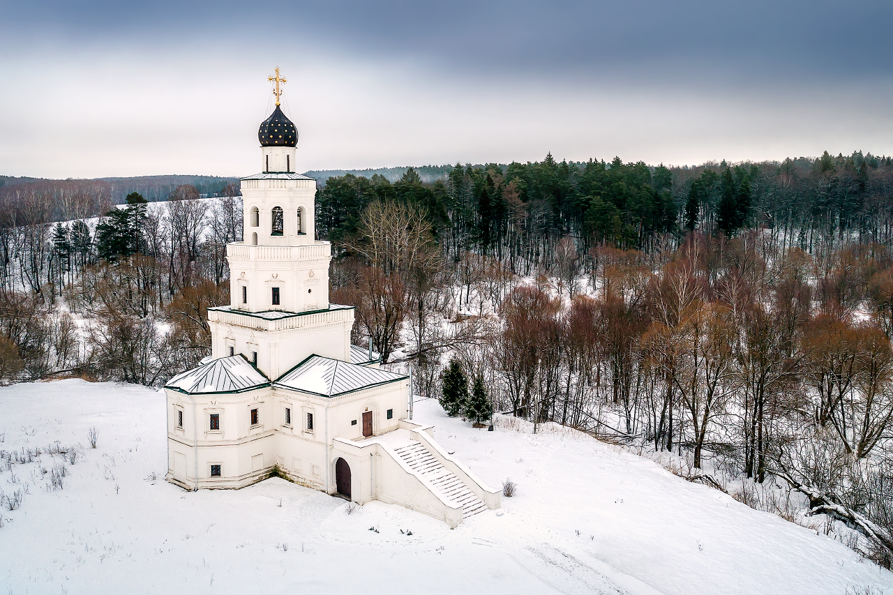 Церковь Вознесения Господня в Сенницах
